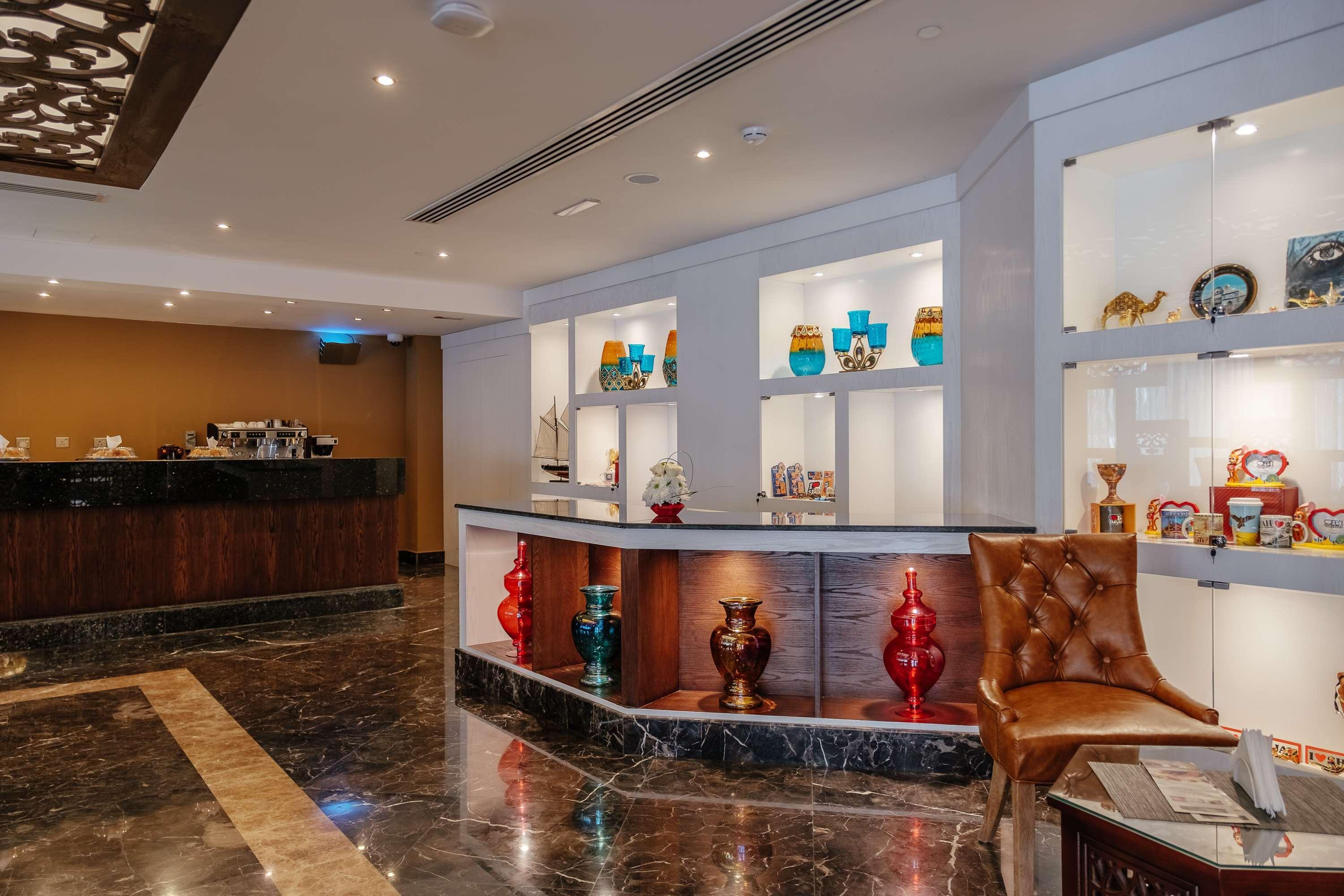 Hotel Tulip Al Khan Sharjah